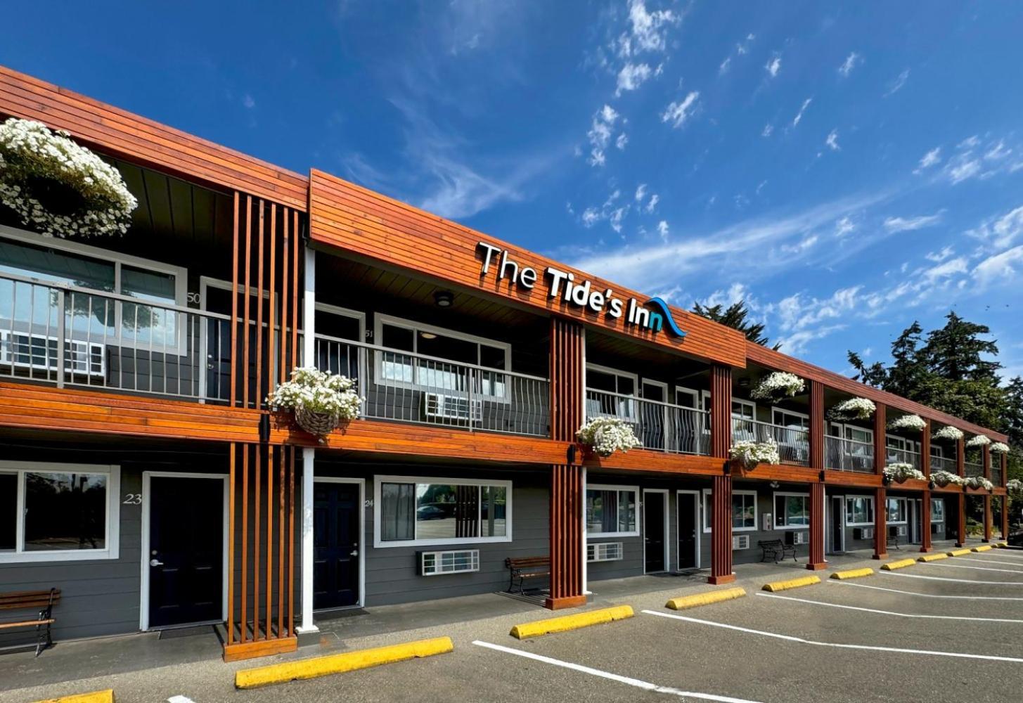 The Tide'S Inn Motel
